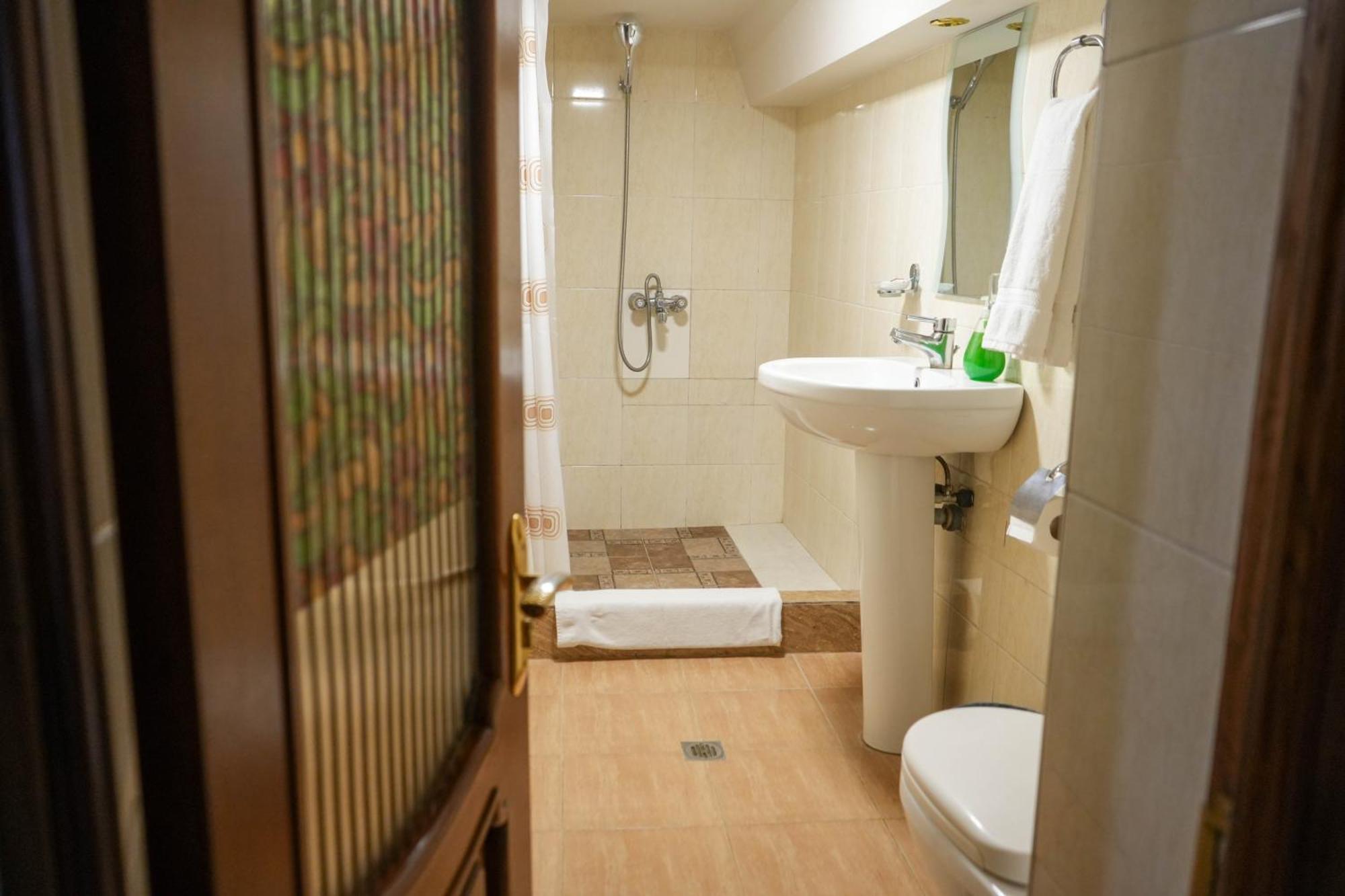 Time Hotel & Tours Erevan Camera foto